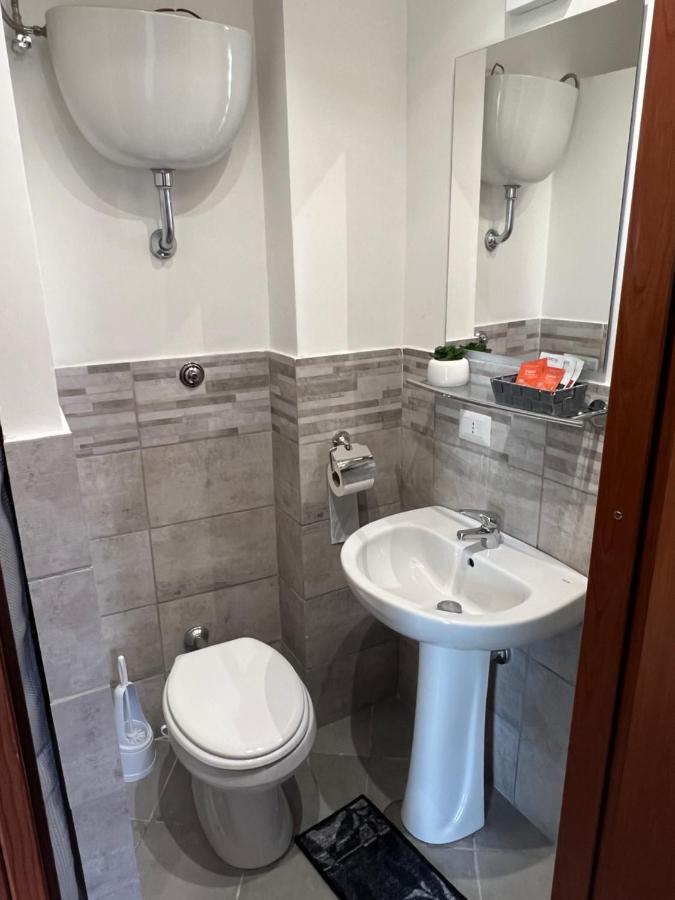 Saint Peter Vatican City Confortable Apartament Stellasia Casa Vacanza Rome Extérieur photo